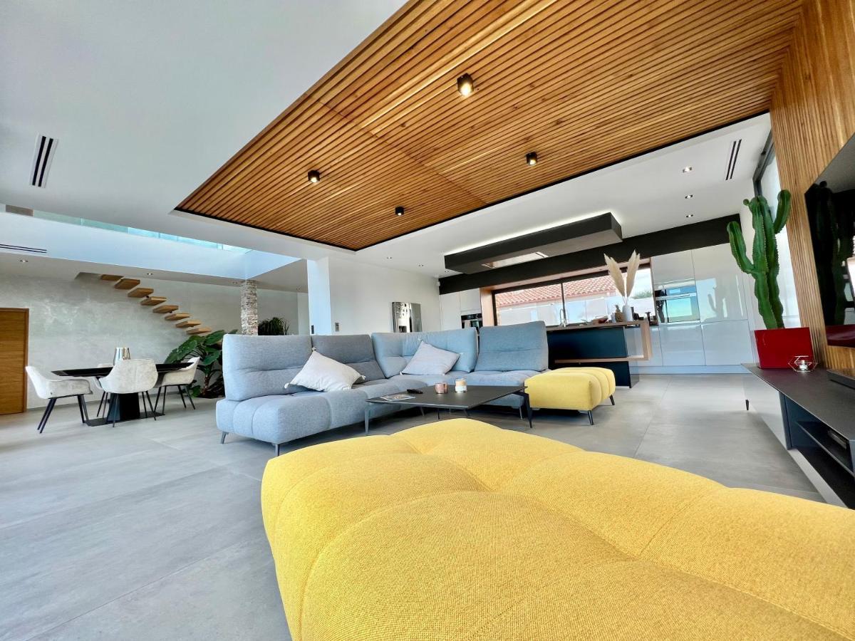 Villa D'Exception Avec Piscine A Debordement - Vue Panoramique Saint-Nazaire  Екстер'єр фото